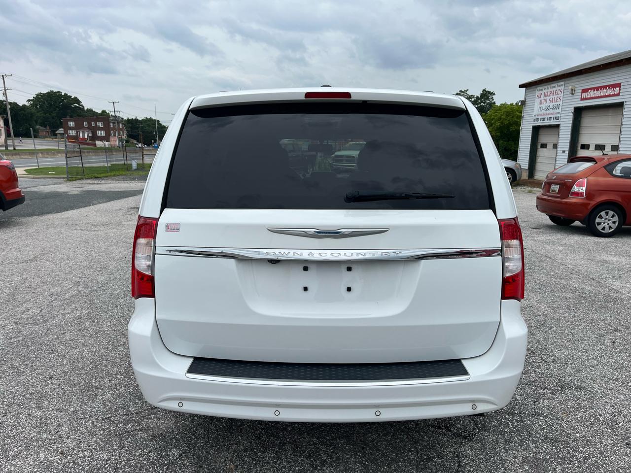 Chrysler Town & Country Touring-L 2015