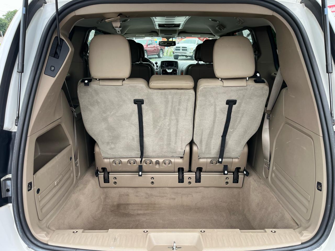 Chrysler Town & Country Touring-L 2015