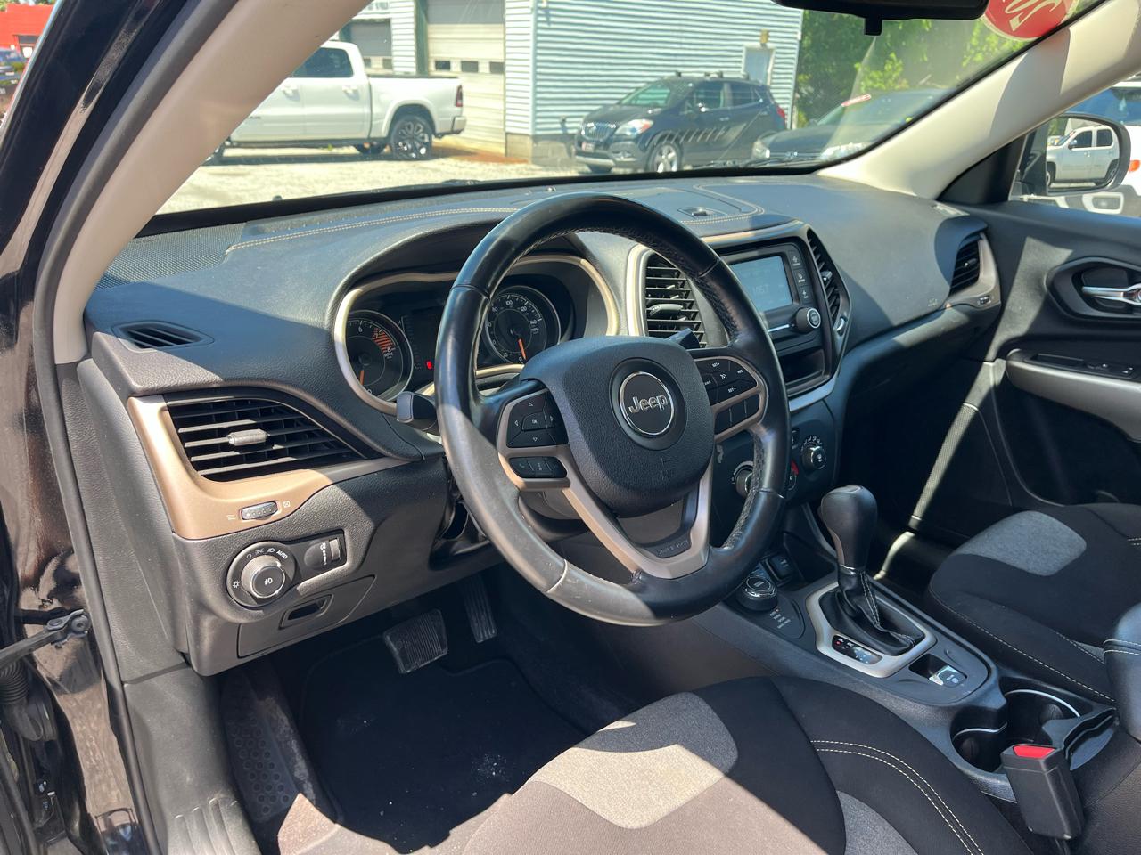 Jeep Cherokee Latitude 4x4 2018