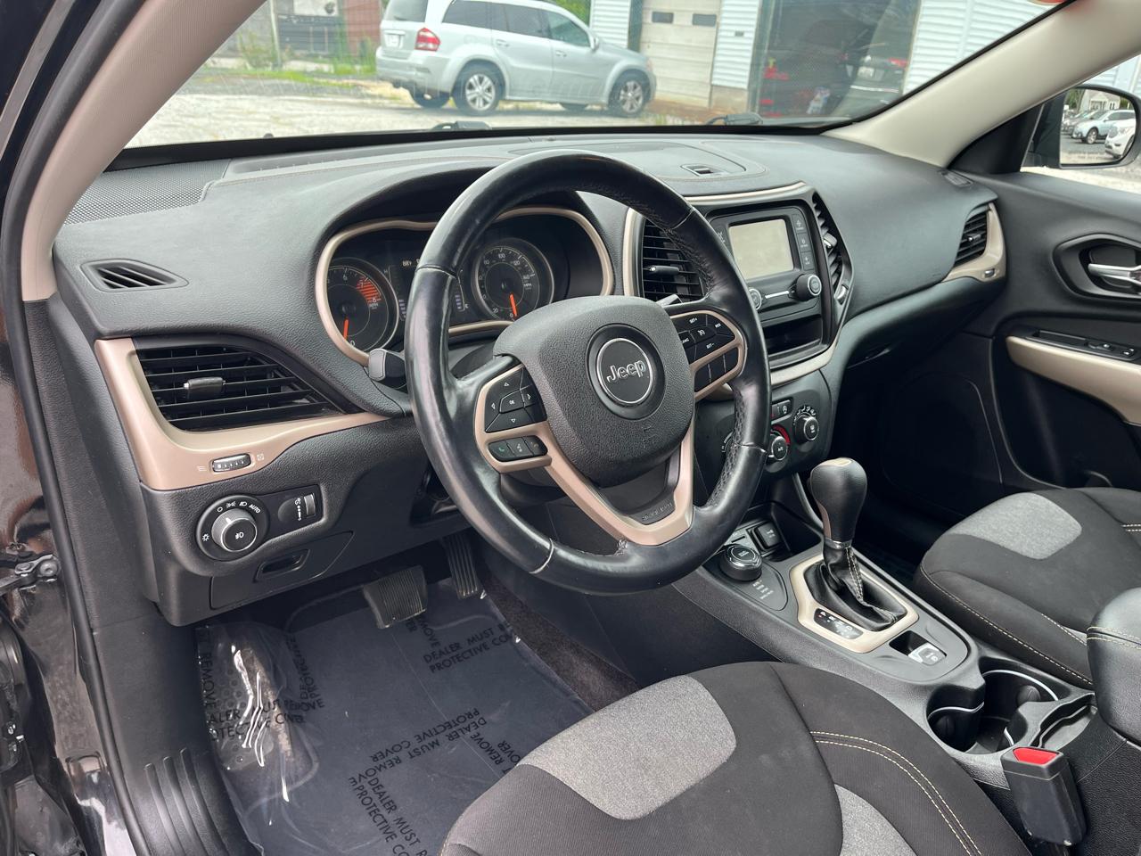 Jeep Cherokee Latitude 4x4 2018