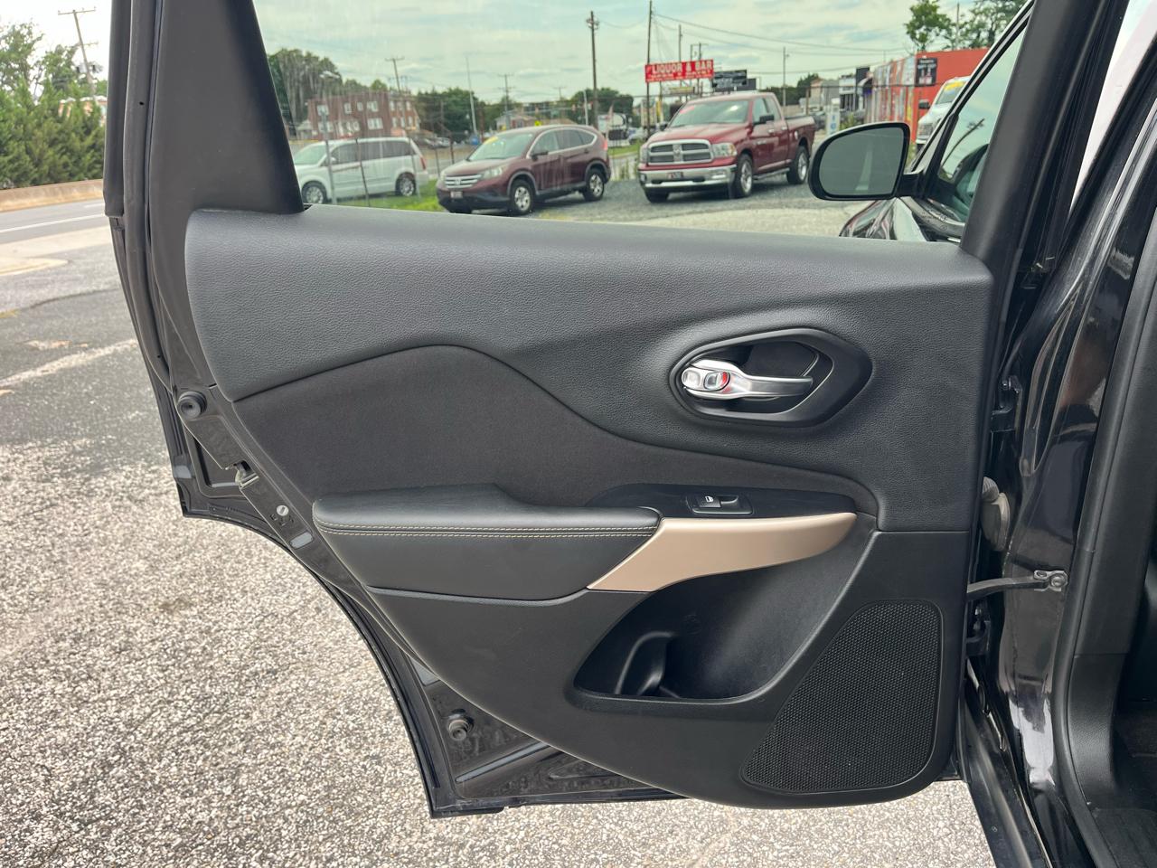 Jeep Cherokee Latitude 4x4 2018