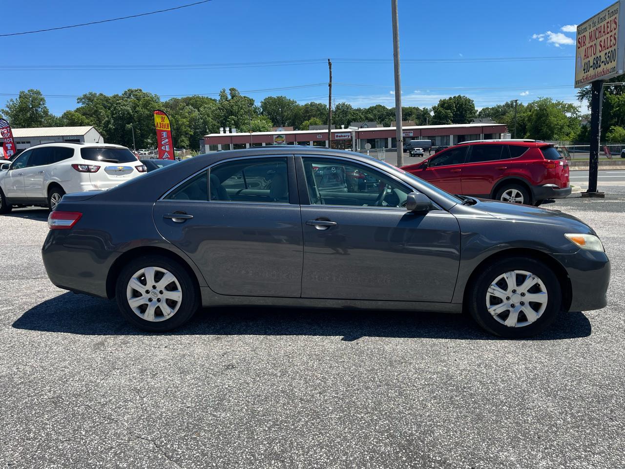 Toyota Camry LE 4D Sedan 2010