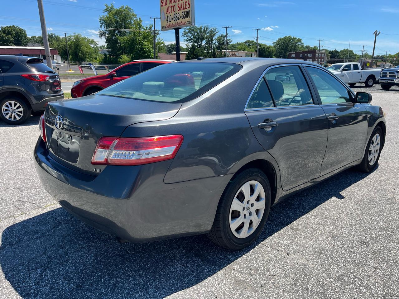 Toyota Camry LE 4D Sedan 2010