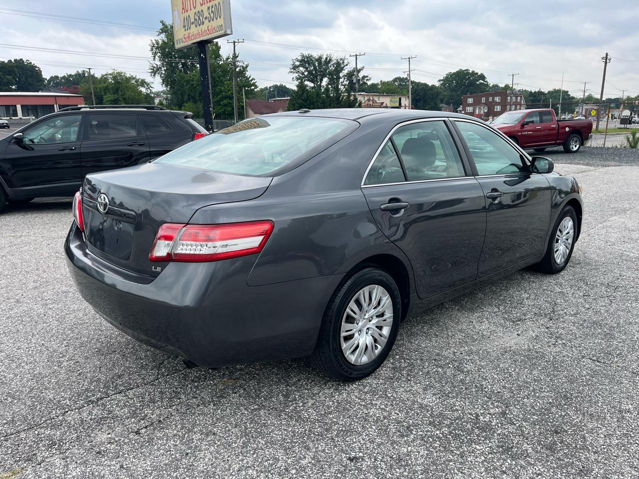 Toyota Camry LE 4D Sedan 2010