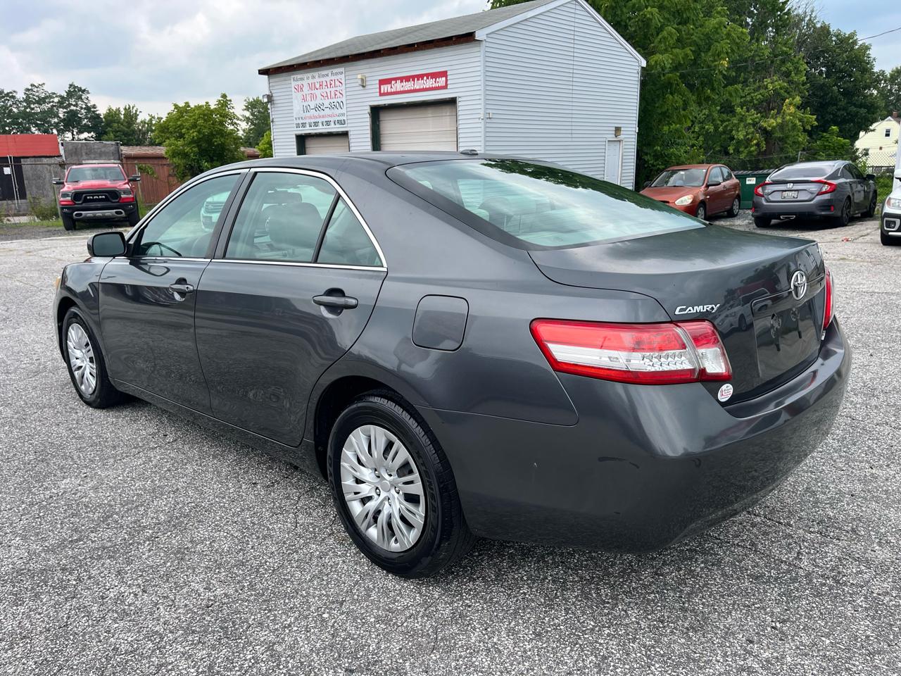 Toyota Camry LE 4D Sedan 2010