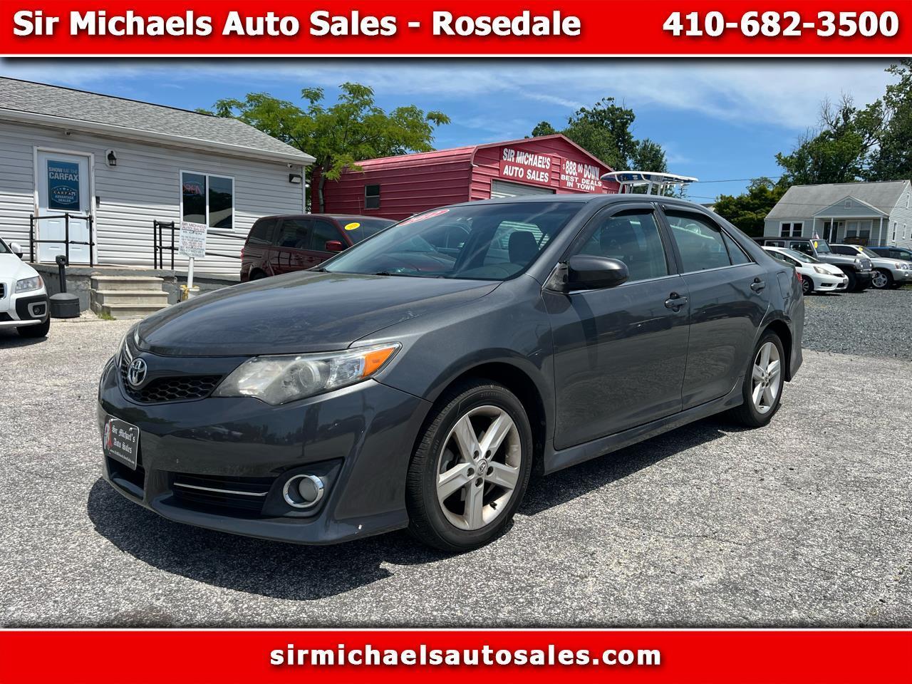 Toyota Camry SE 2012