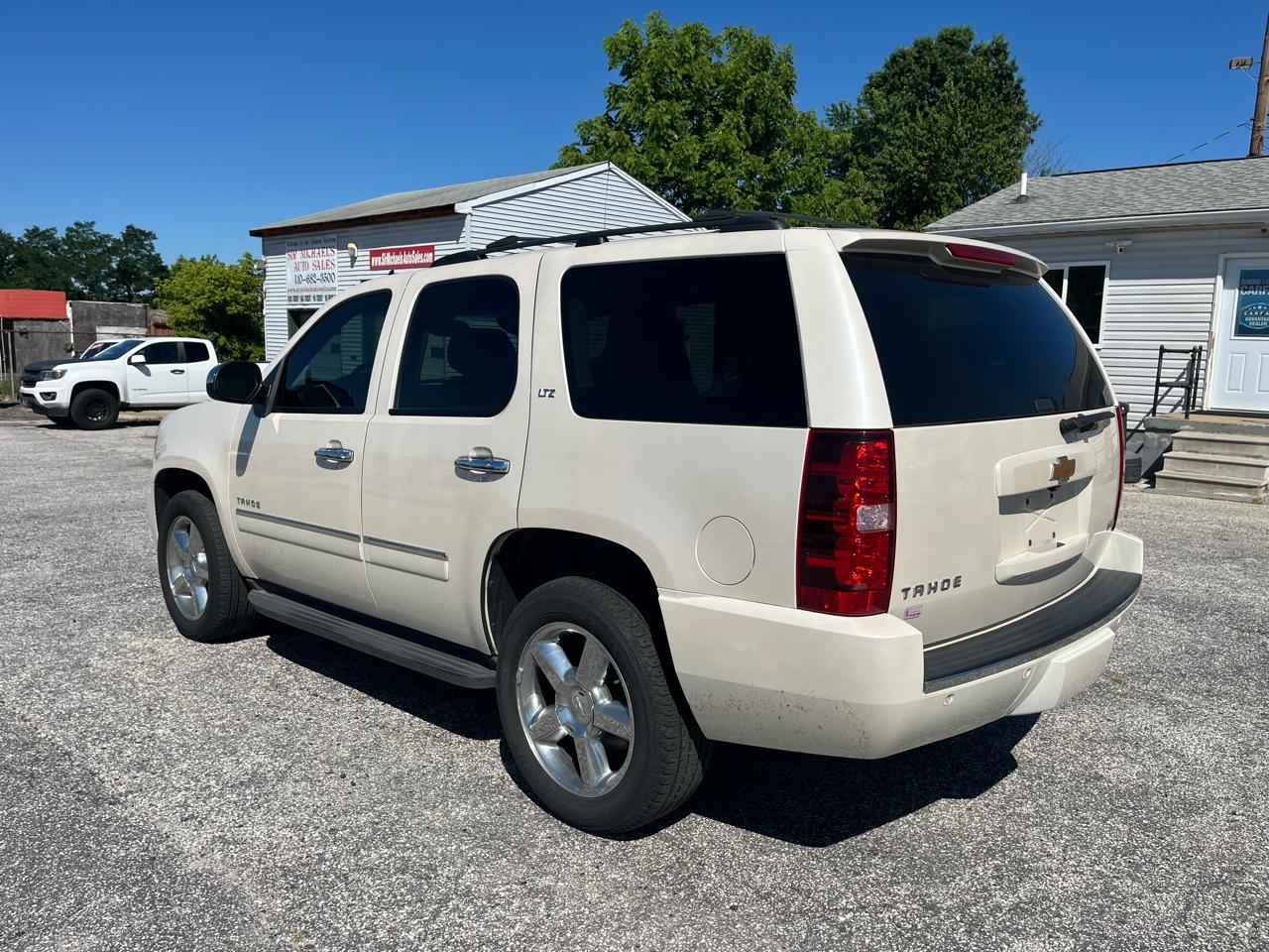 Chevrolet Tahoe LTZ 4WD 2012