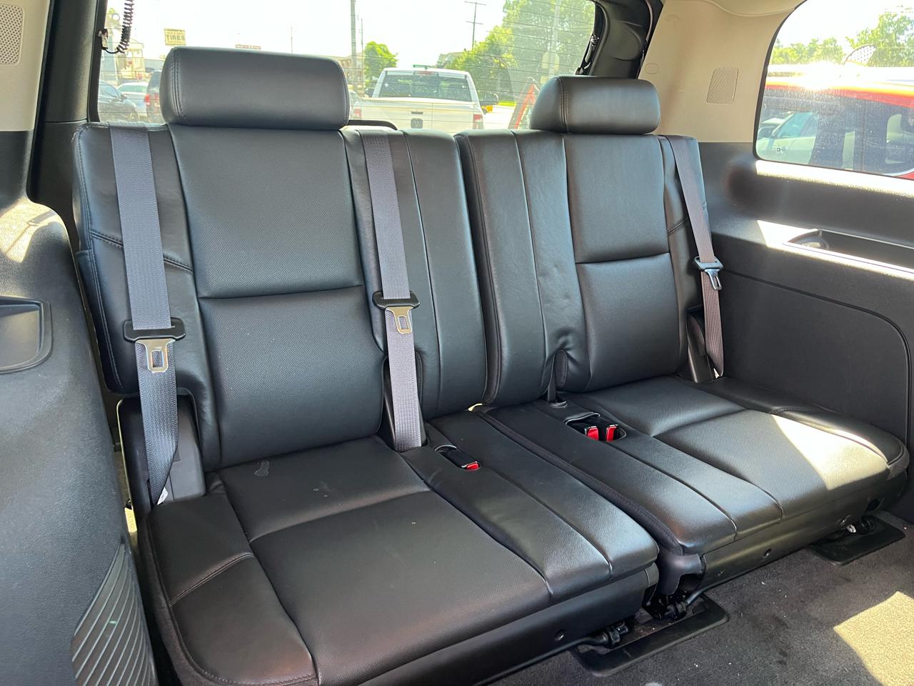 Chevrolet Tahoe LTZ 4WD 2012