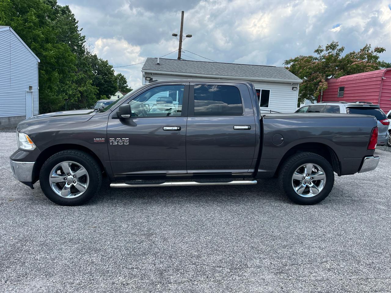 RAM 1500 Big Horn 4x4 Crew Cab 5'7" Box 2018