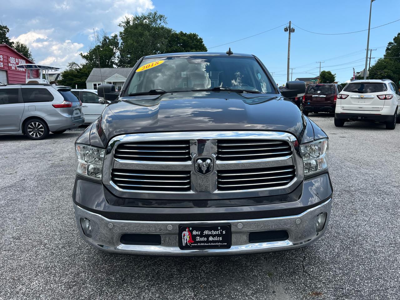 RAM 1500 Big Horn 4x4 Crew Cab 5'7" Box 2018