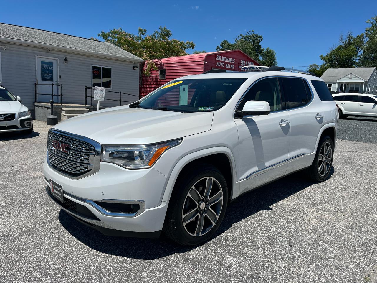 GMC Acadia Denali AWD 2017