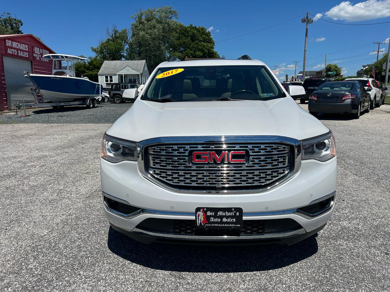 GMC Acadia Denali AWD 2017