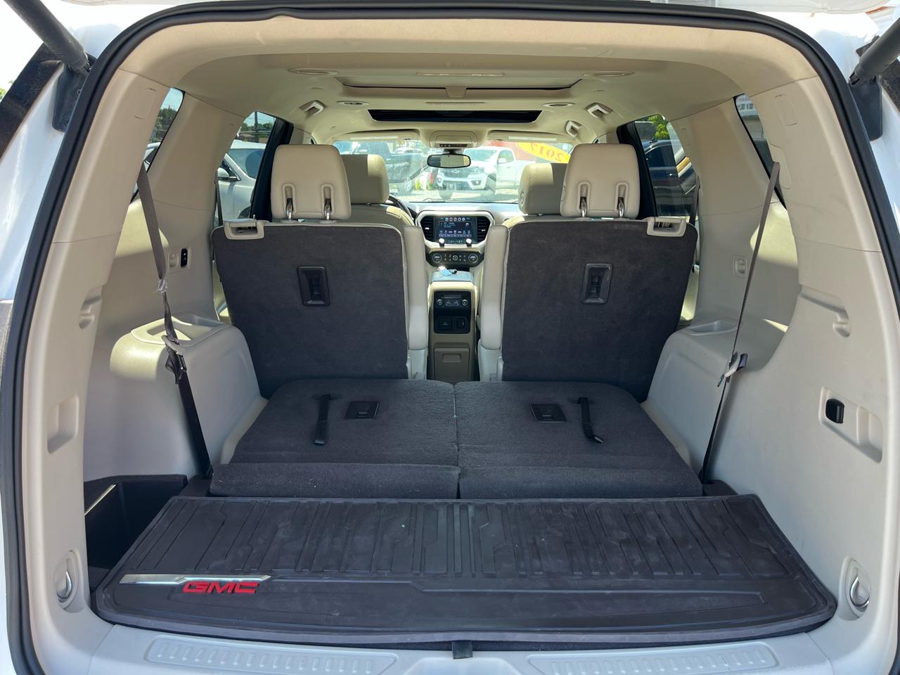 GMC Acadia Denali AWD 2017