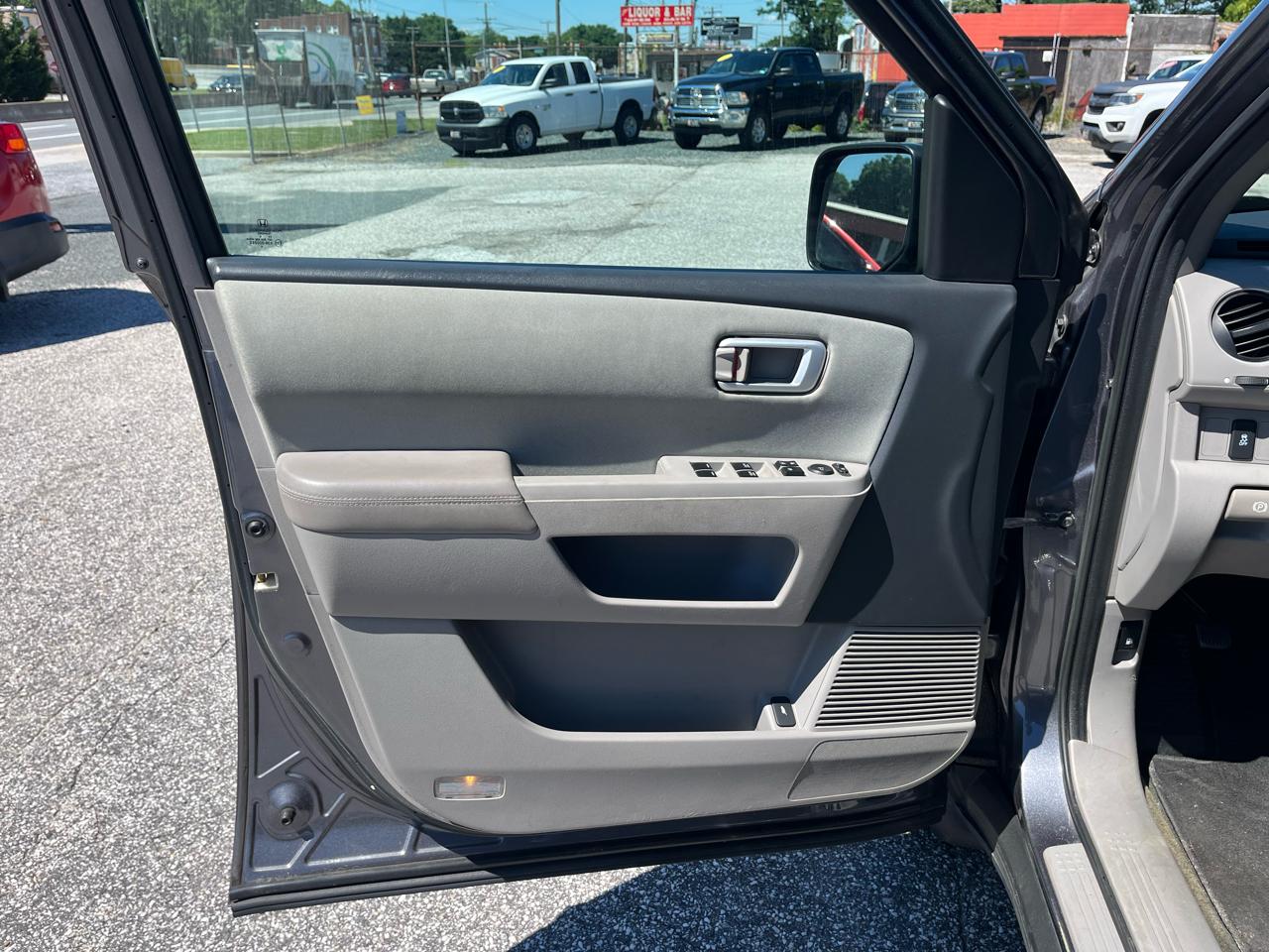 Honda Pilot LX AWD 2014