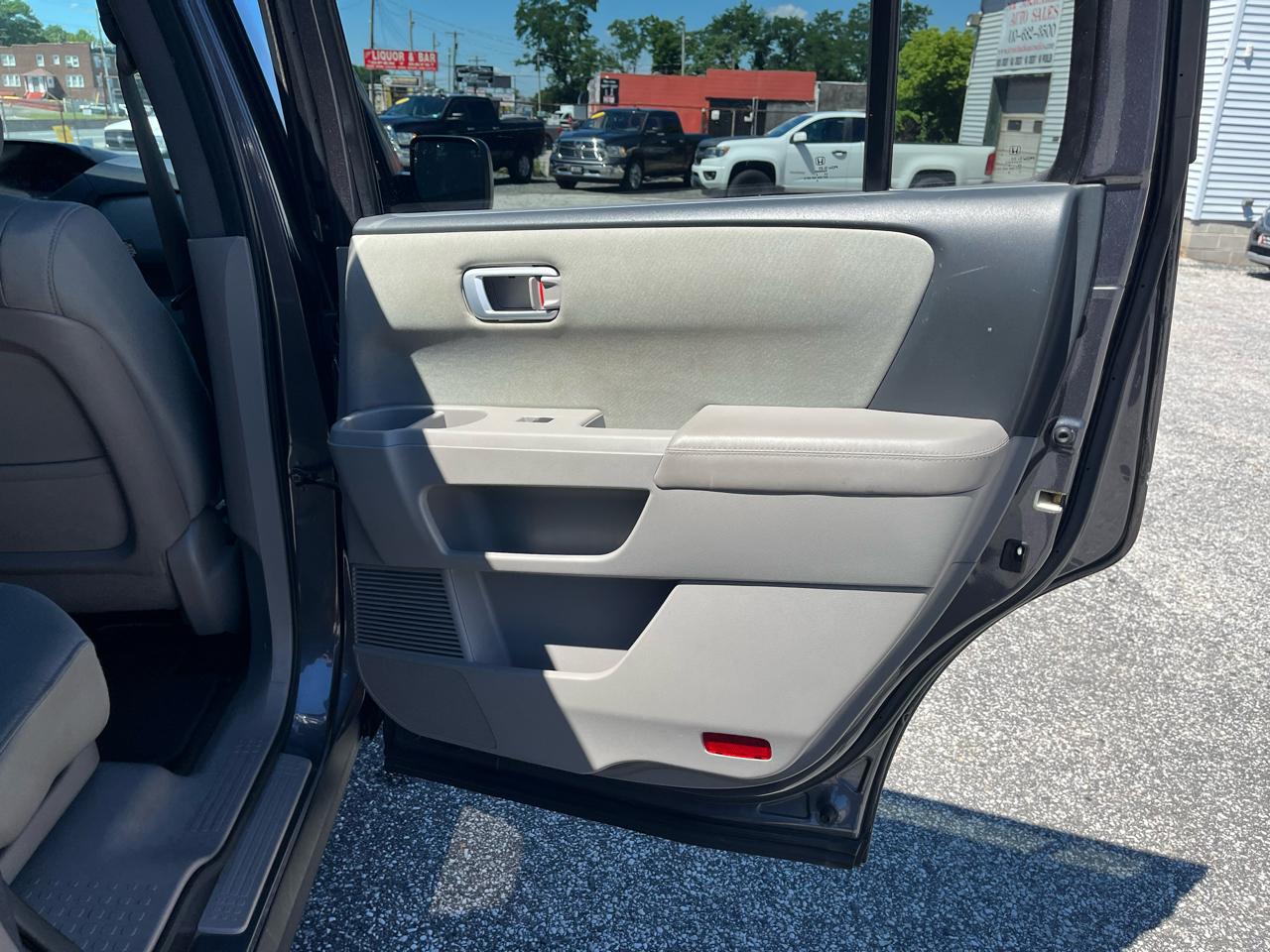 Honda Pilot LX AWD 2014