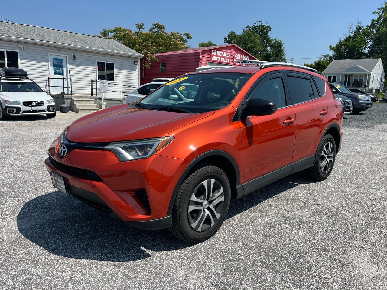 Toyota RAV4 LE AWD 2016