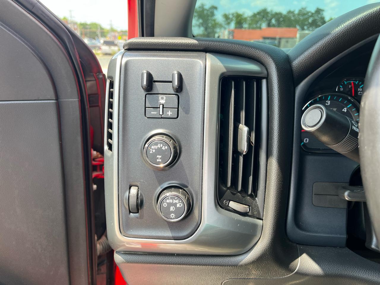 Chevrolet Silverado 1500  2018