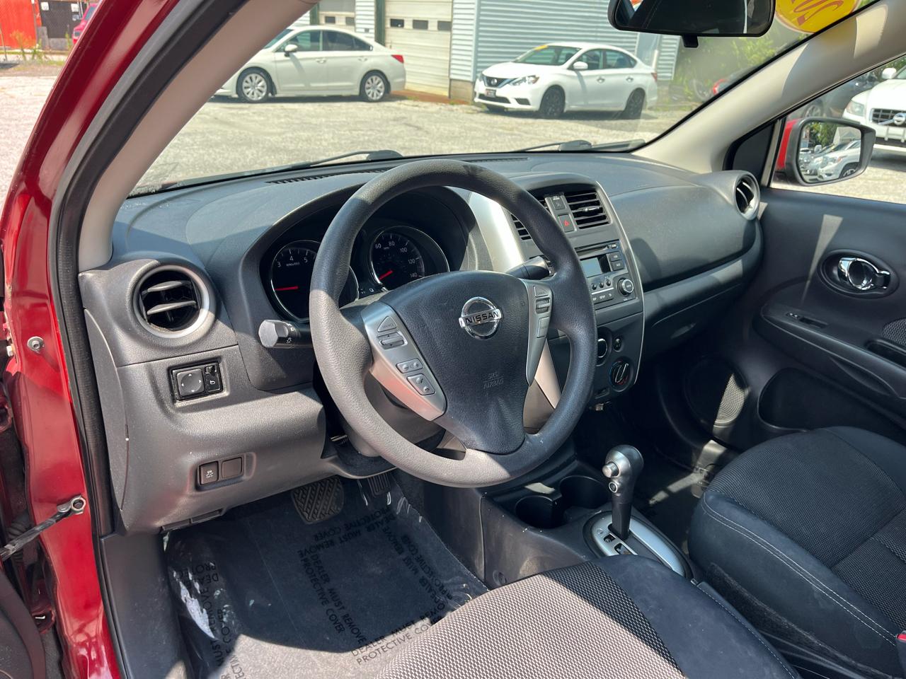 Nissan Versa SV 2016
