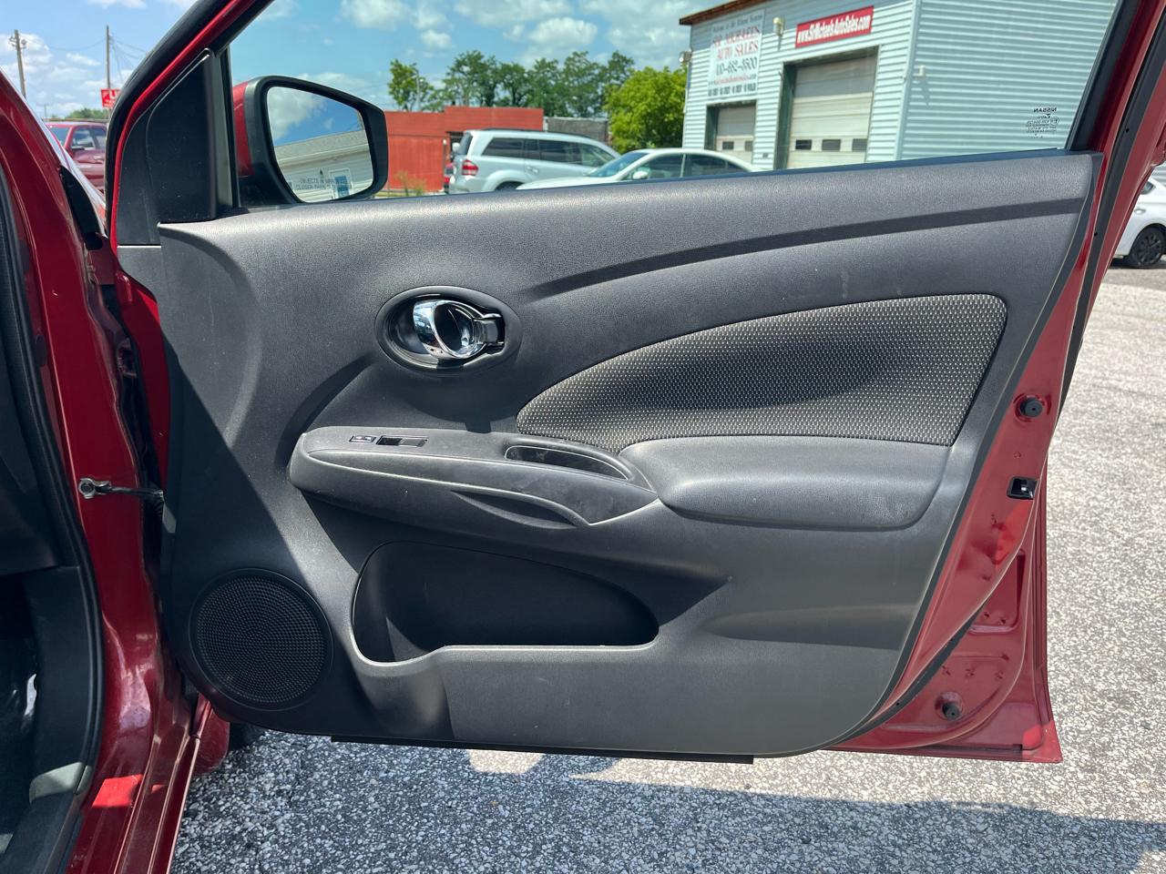 Nissan Versa SV 2016