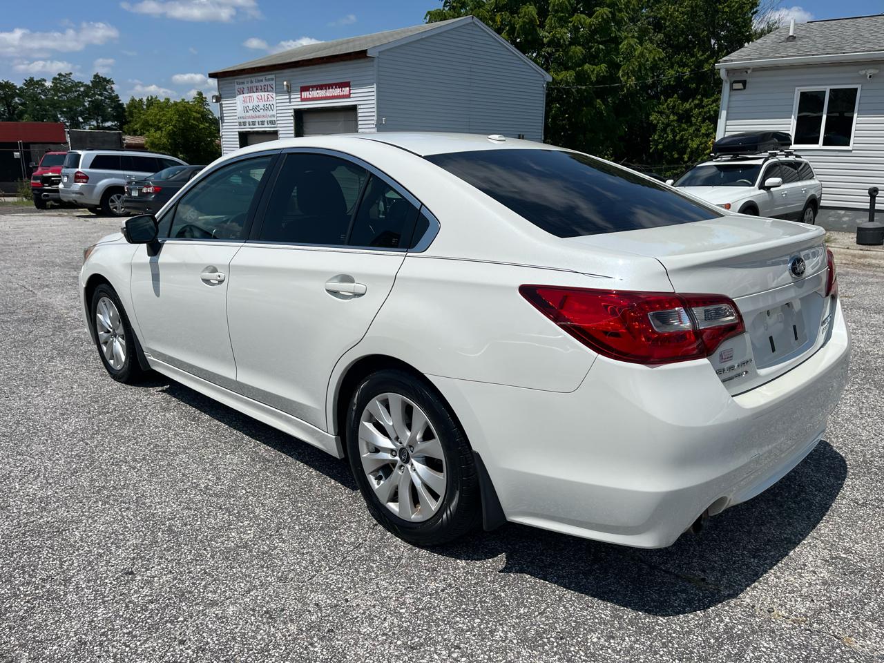 Subaru Legacy  2015