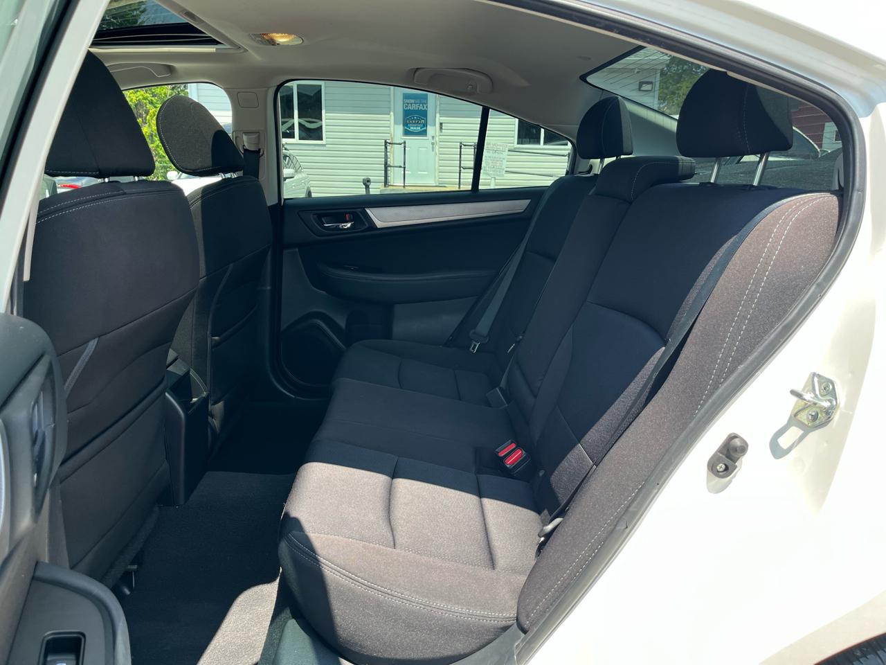 Subaru Legacy  2015
