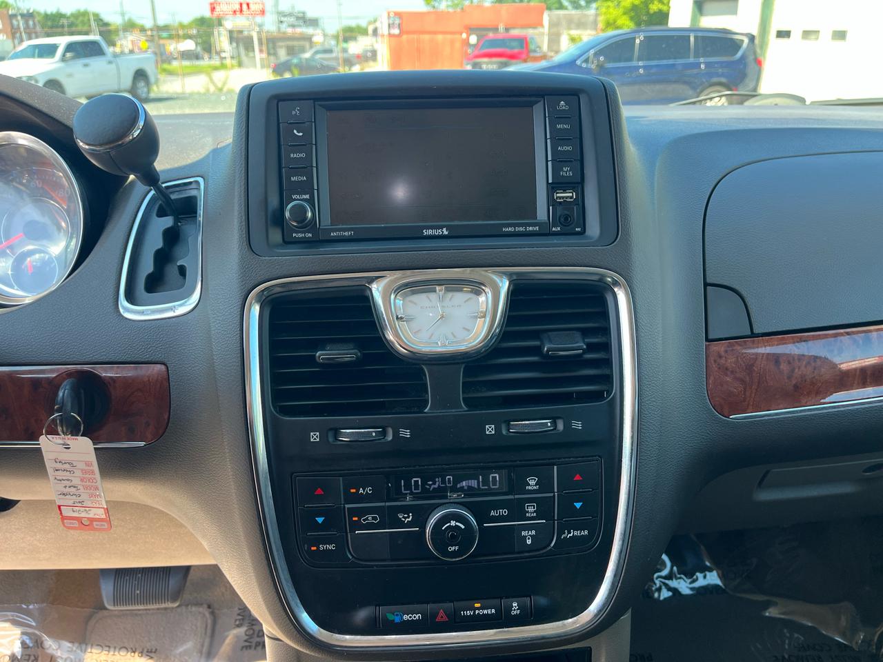 Chrysler Town & Country Touring 2015