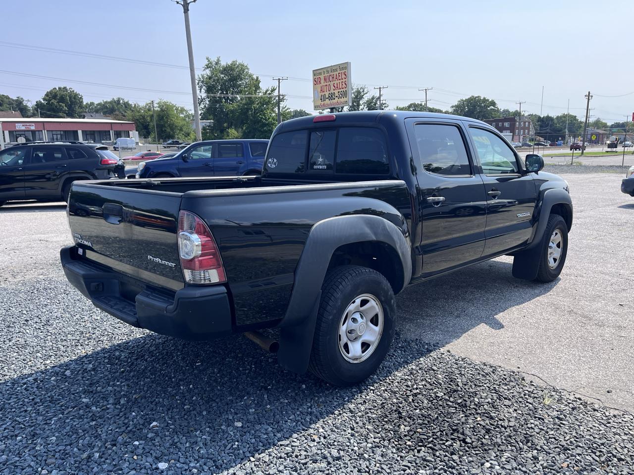 Toyota Tacoma  2011