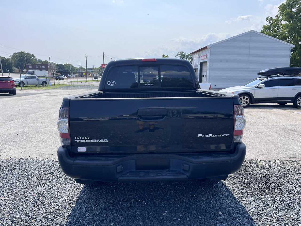 Toyota Tacoma  2011