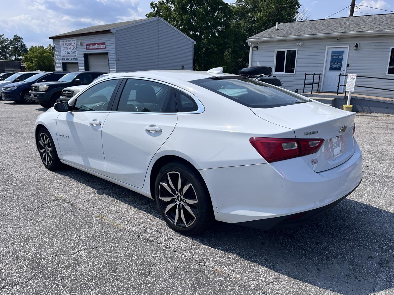 Chevrolet Malibu 4dr Sdn LT w/1LT 2017