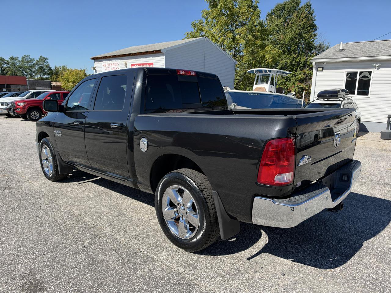 RAM 1500 Big Horn 4x4 Crew Cab 5'7" Box 2018