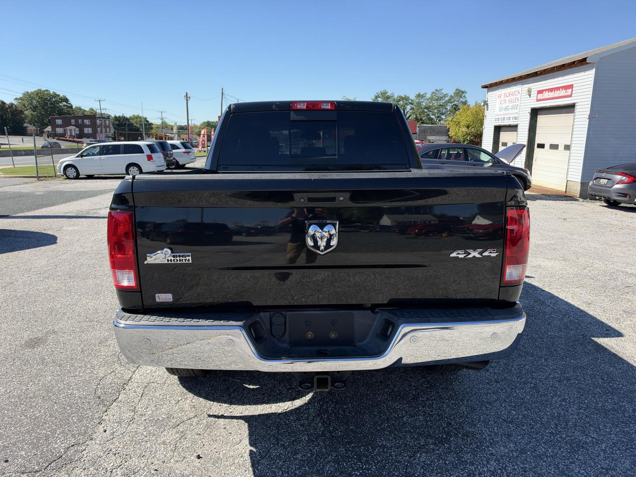 RAM 1500 Big Horn 4x4 Crew Cab 5'7" Box 2018