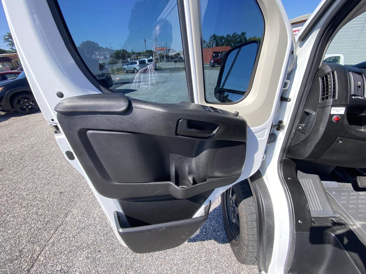 RAM ProMaster Cargo Van 1500 Low Roof 136" WB 2019