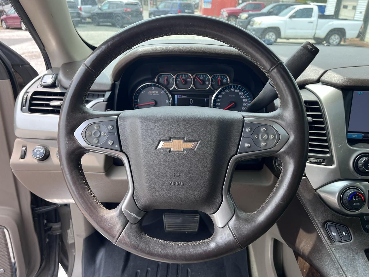 Chevrolet Tahoe  2015