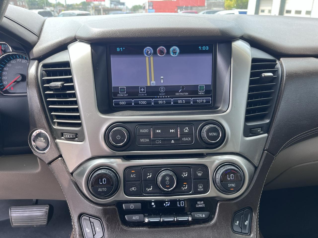 Chevrolet Tahoe  2015