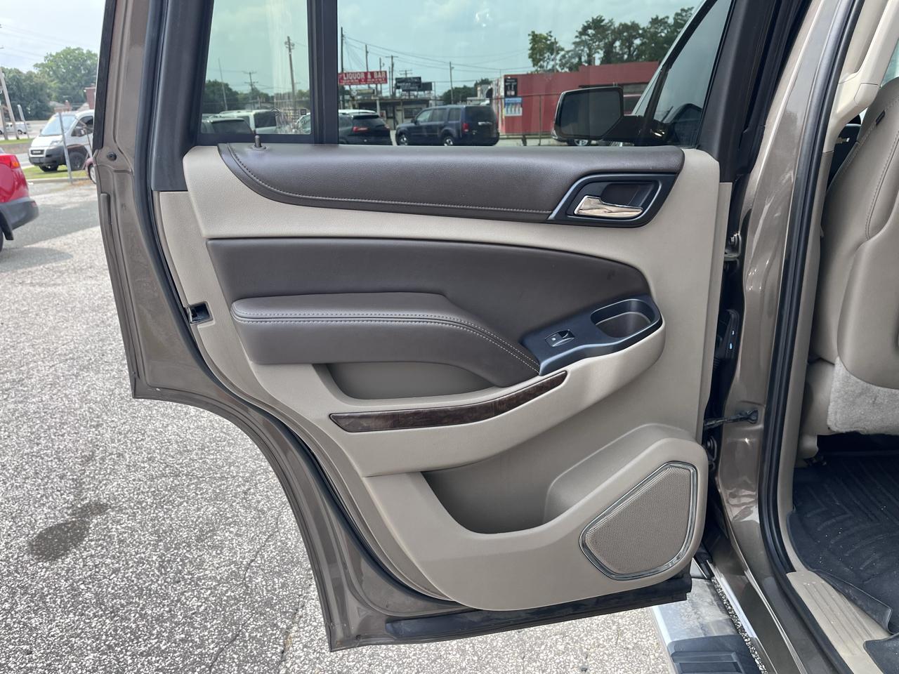 Chevrolet Tahoe  2015