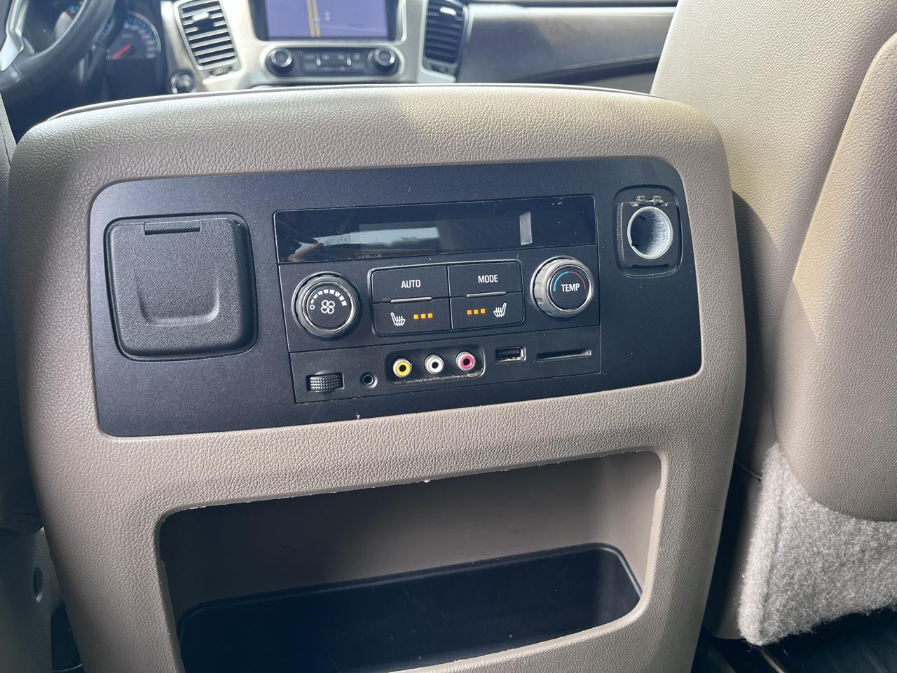 Chevrolet Tahoe  2015