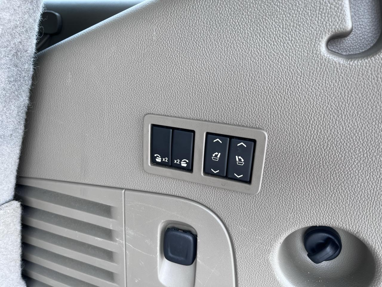 Chevrolet Tahoe  2015