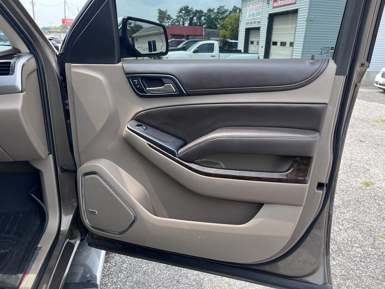 Chevrolet Tahoe  2015