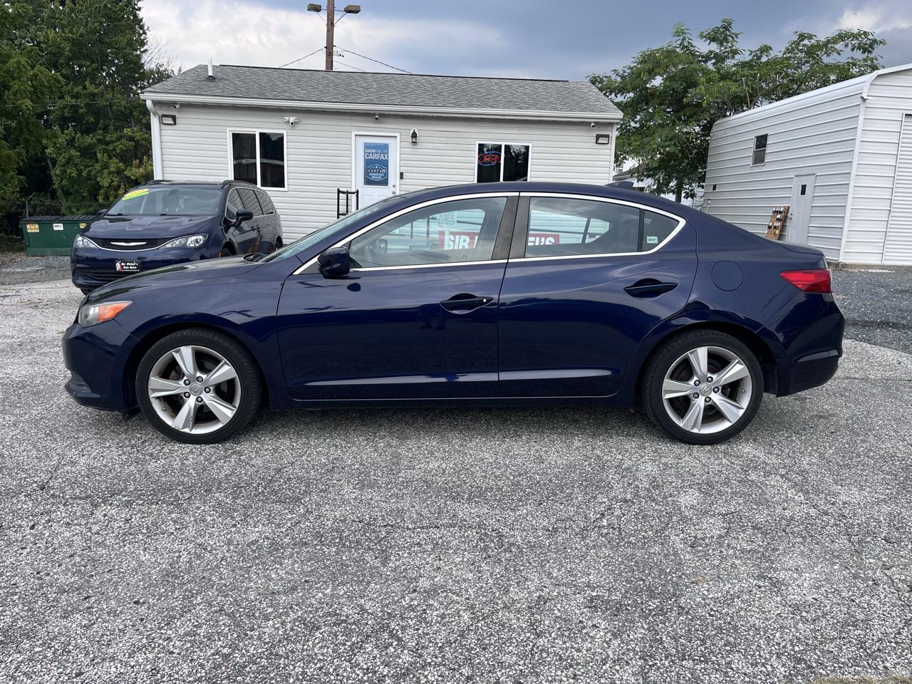 Acura ILX 4dr Sdn 2.0L 2015
