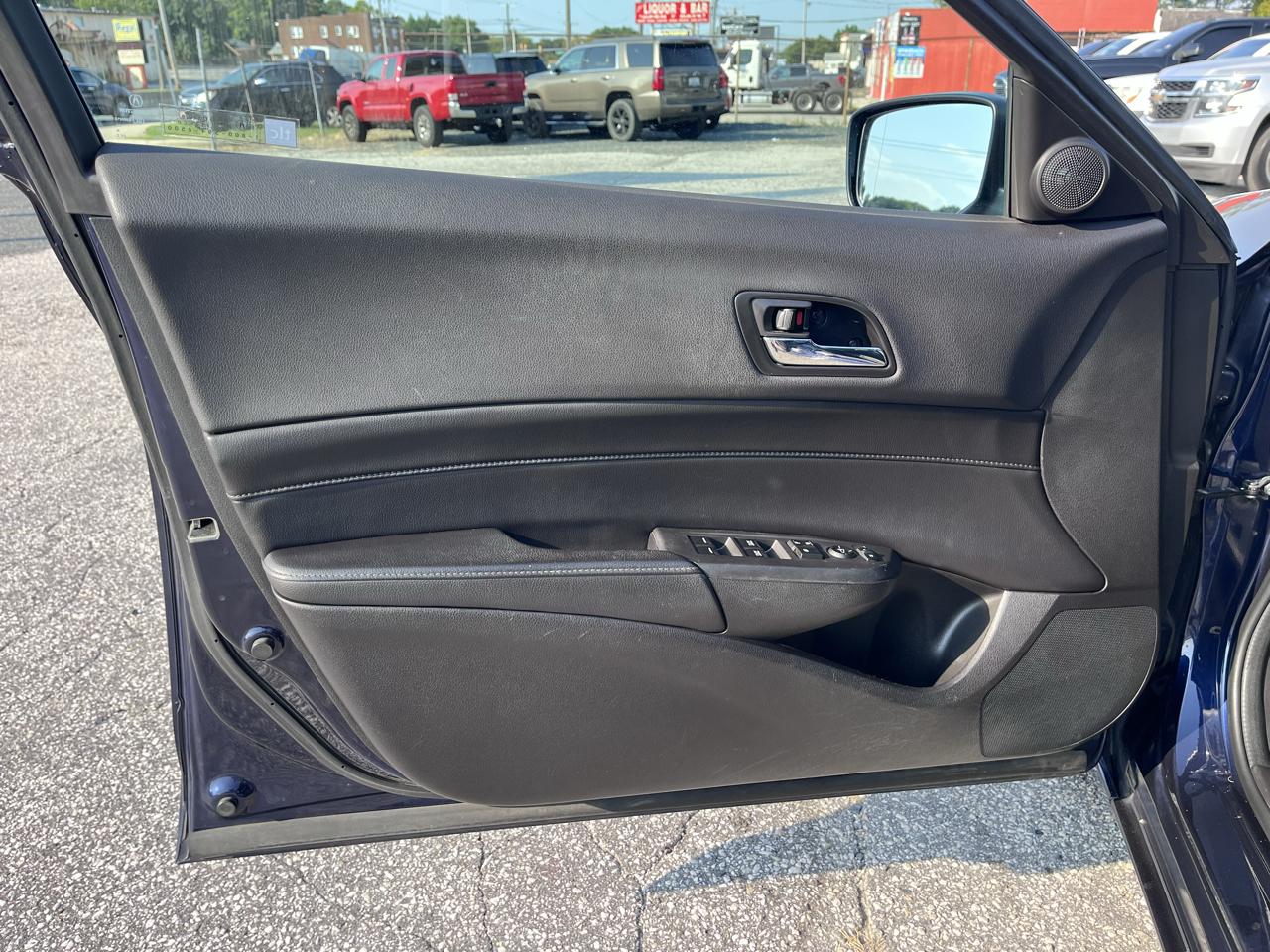 Acura ILX 4dr Sdn 2.0L 2015