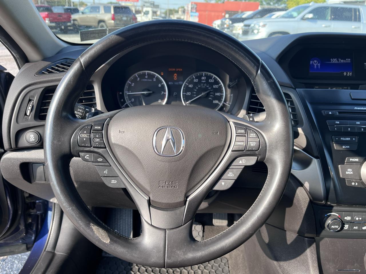 Acura ILX 4dr Sdn 2.0L 2015