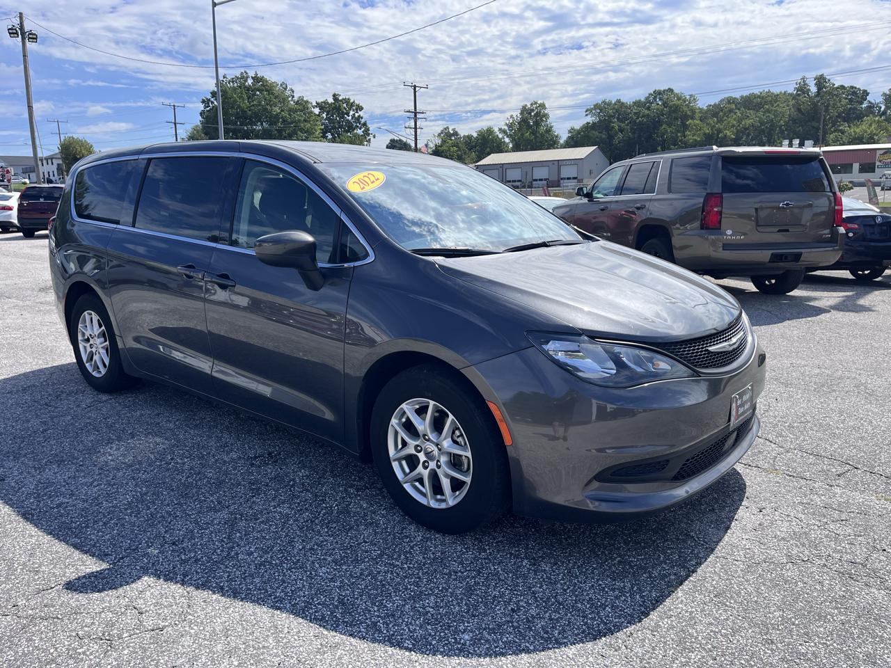 Chrysler Voyager LX FWD 2022