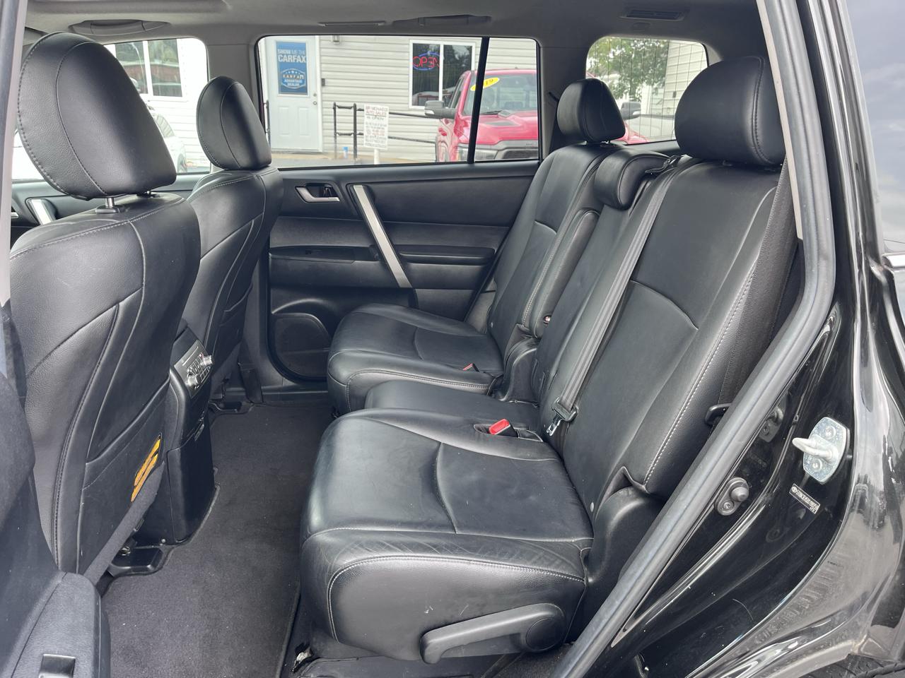 Toyota Highlander  2013