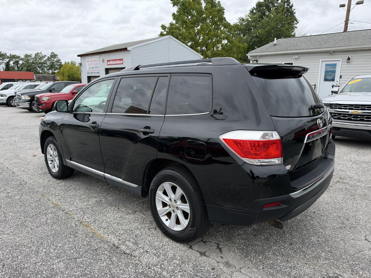 Toyota Highlander  2013
