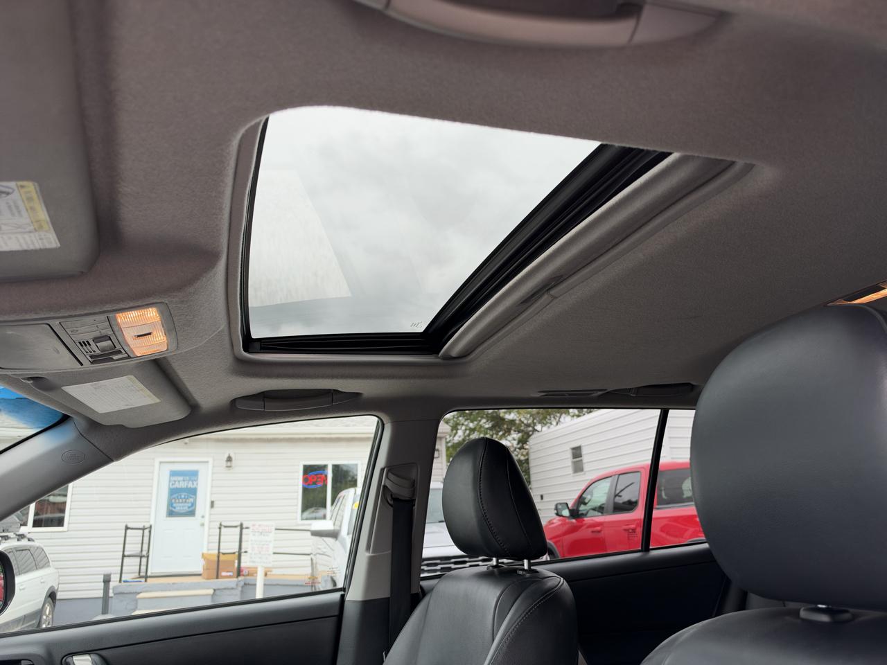 Toyota Highlander  2013