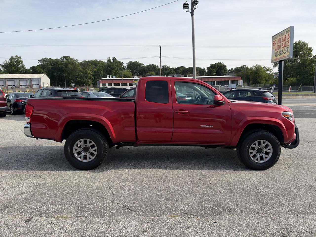 Toyota Tacoma  2017