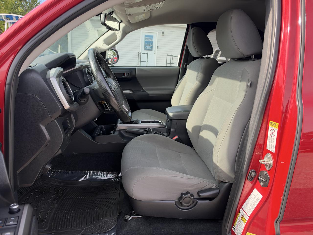 Toyota Tacoma  2017
