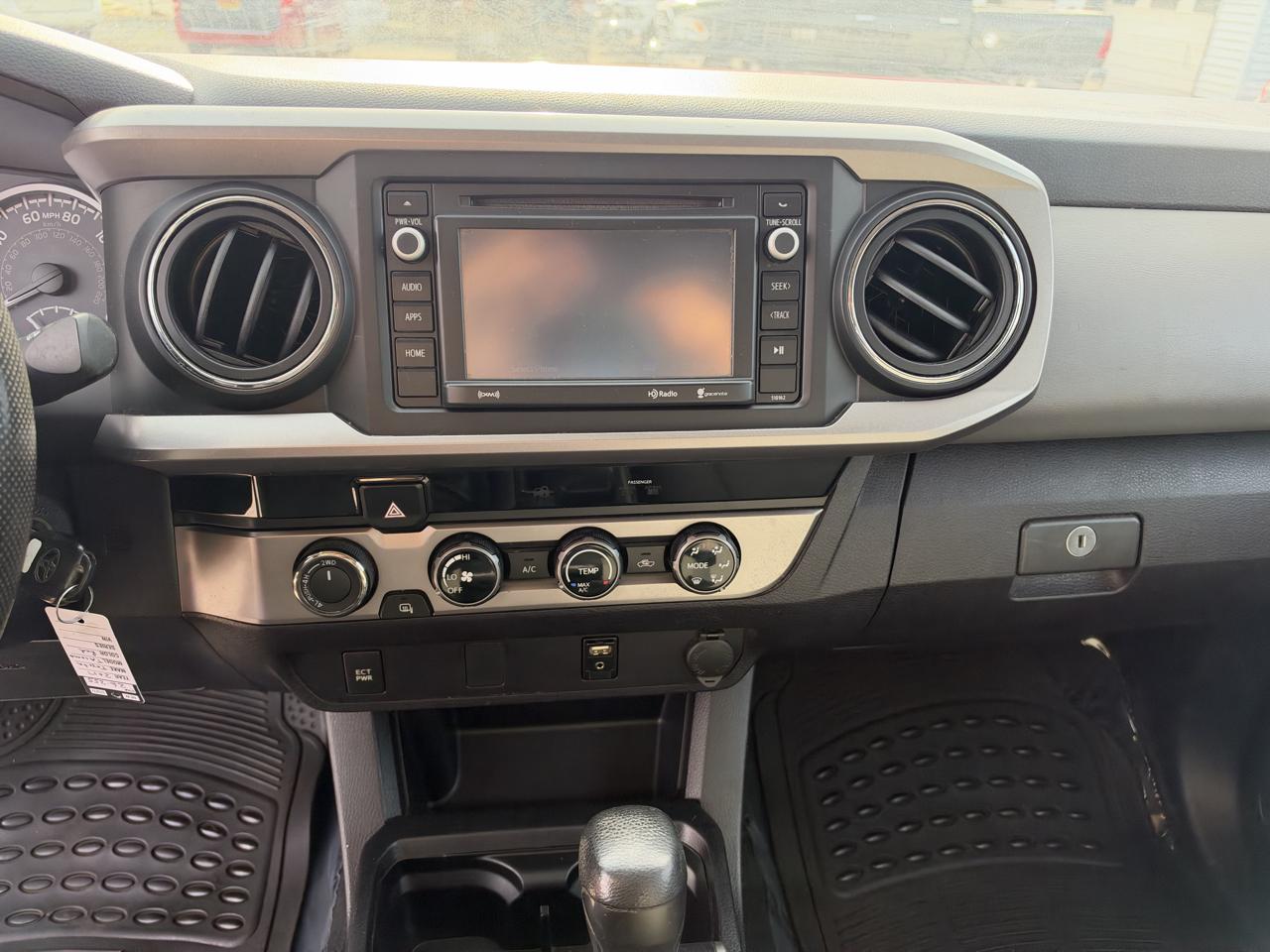 Toyota Tacoma  2017