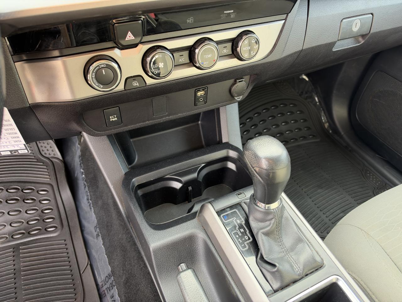 Toyota Tacoma  2017