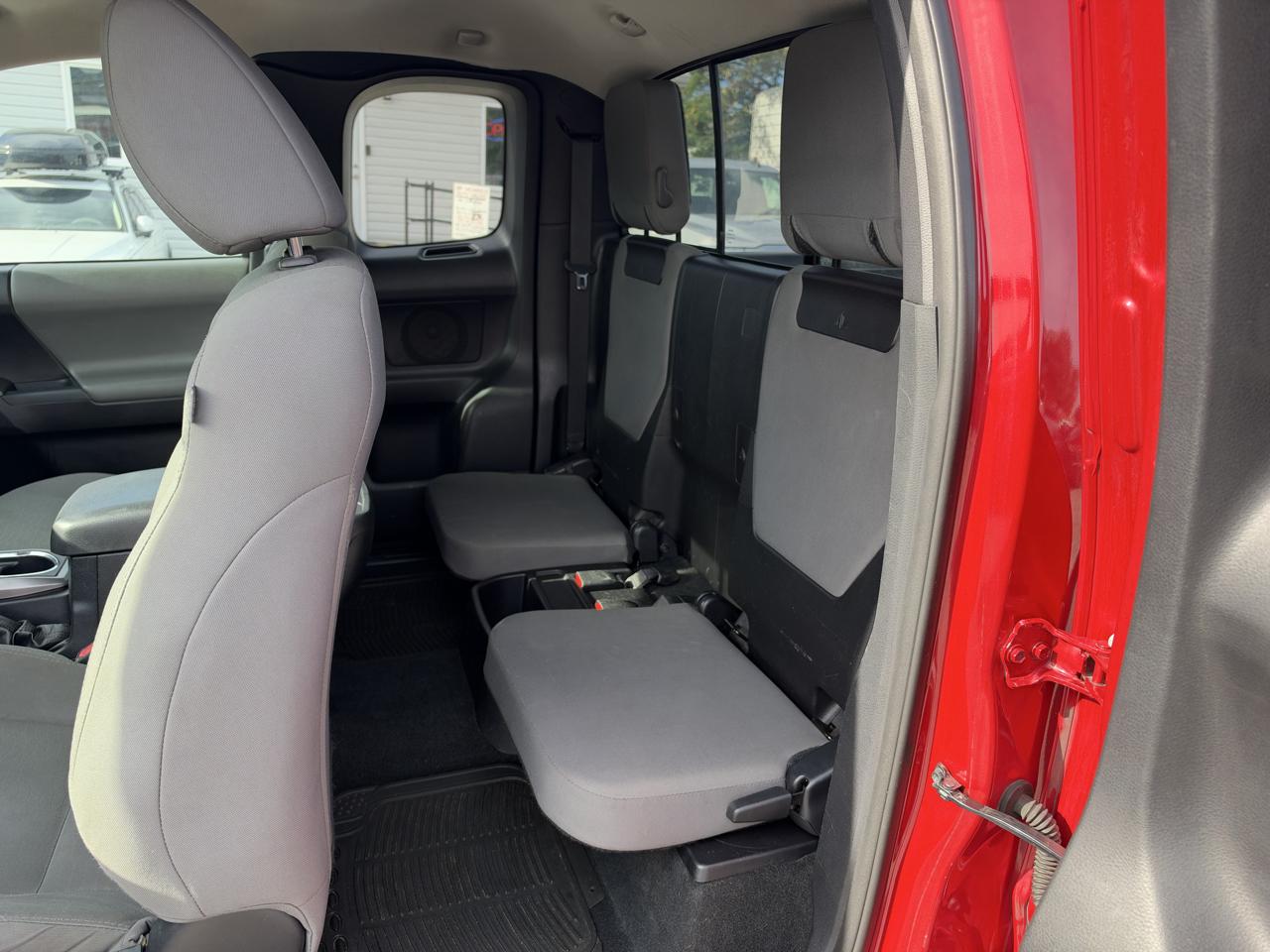 Toyota Tacoma  2017